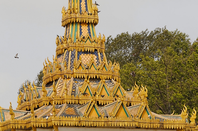 Phnom Penh-Pagode d'argent-037